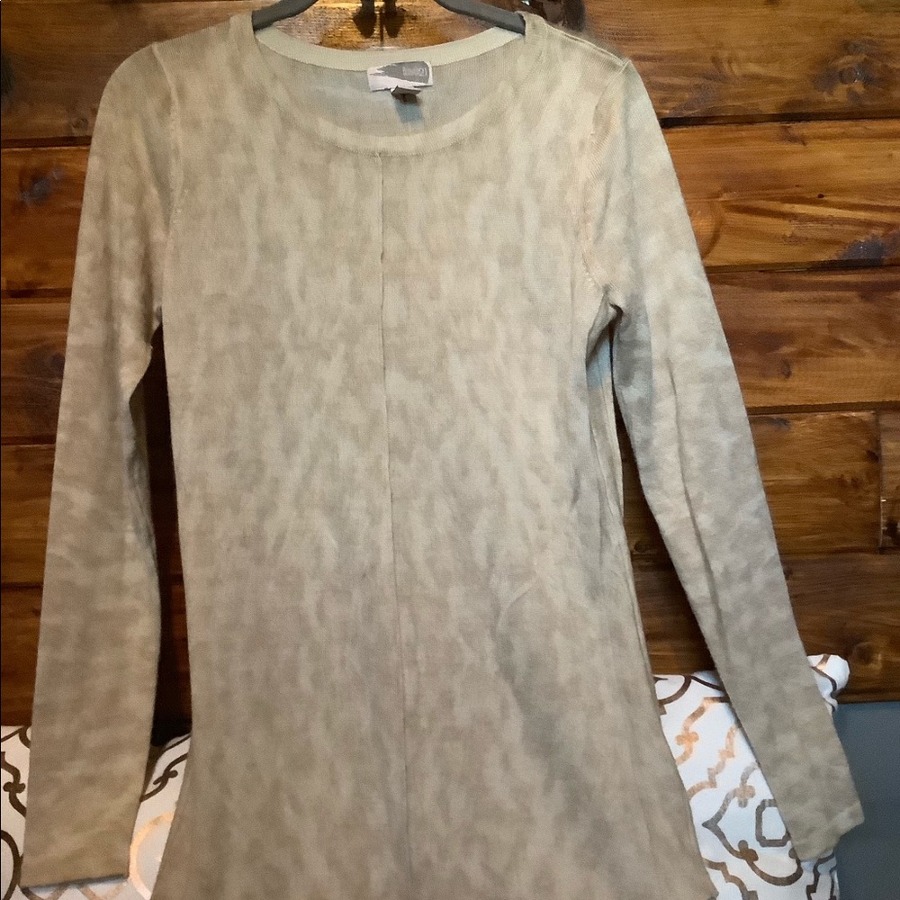 Forever 21 Sweater